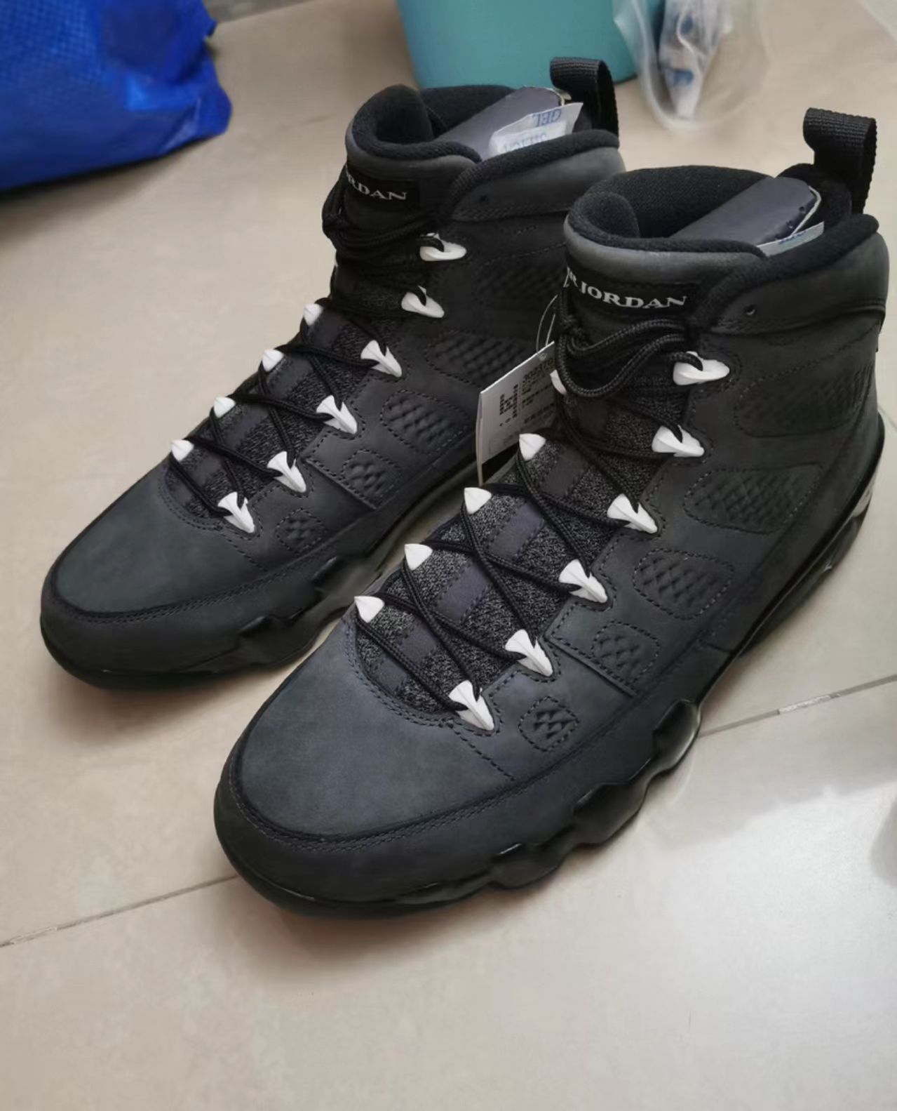 Air Jordan 9 Retro "Anthracite"