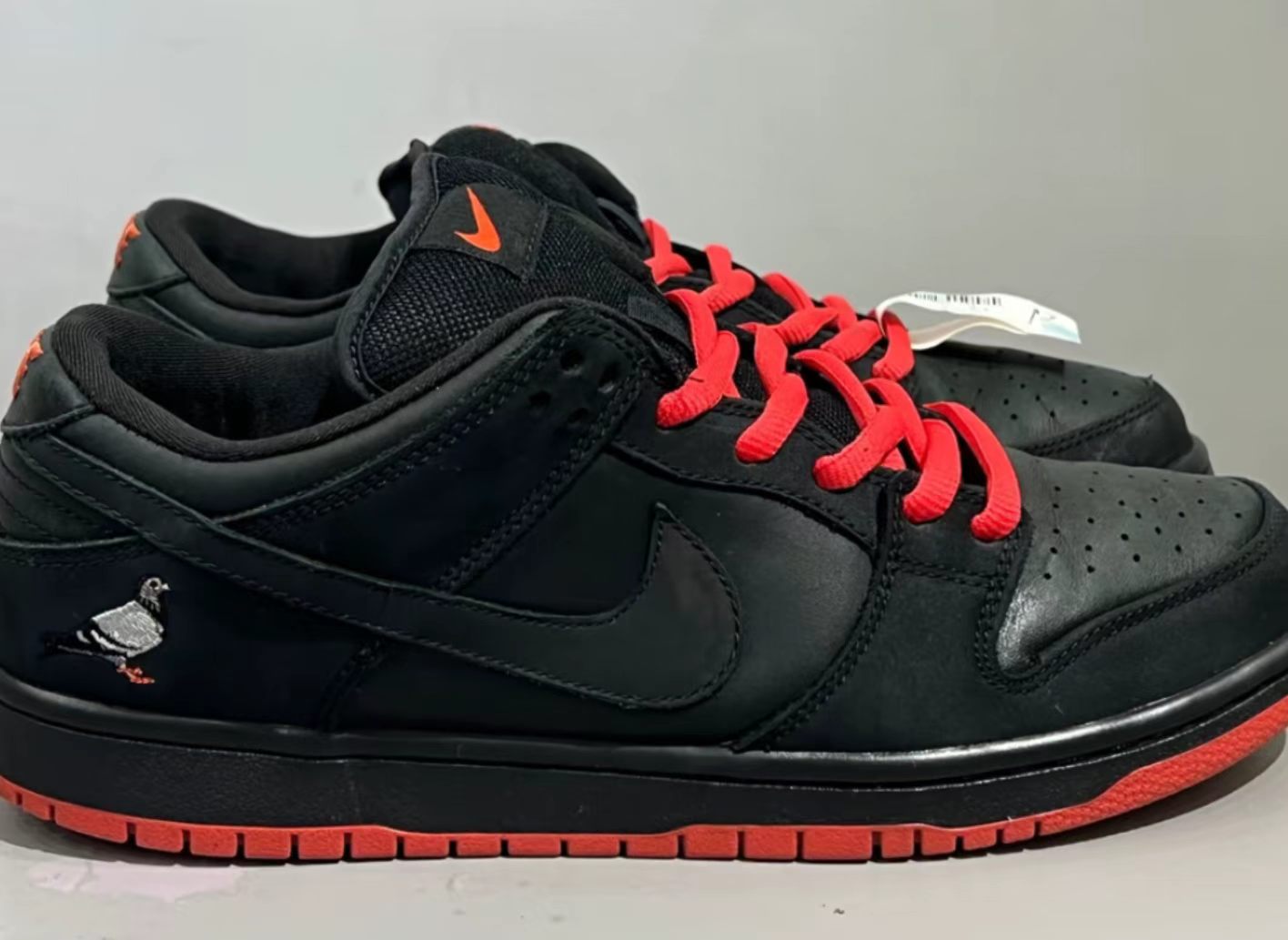 Nike SB Dunk Low "Pigeon"