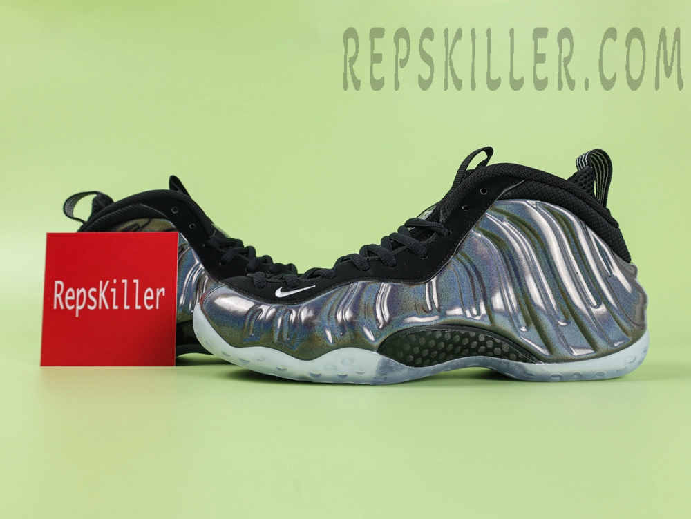 Nike Air Foamposite One 'Hologram'