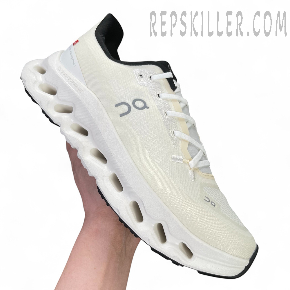 On Cloud Tilt Runner “Year Of The Snake” Off White