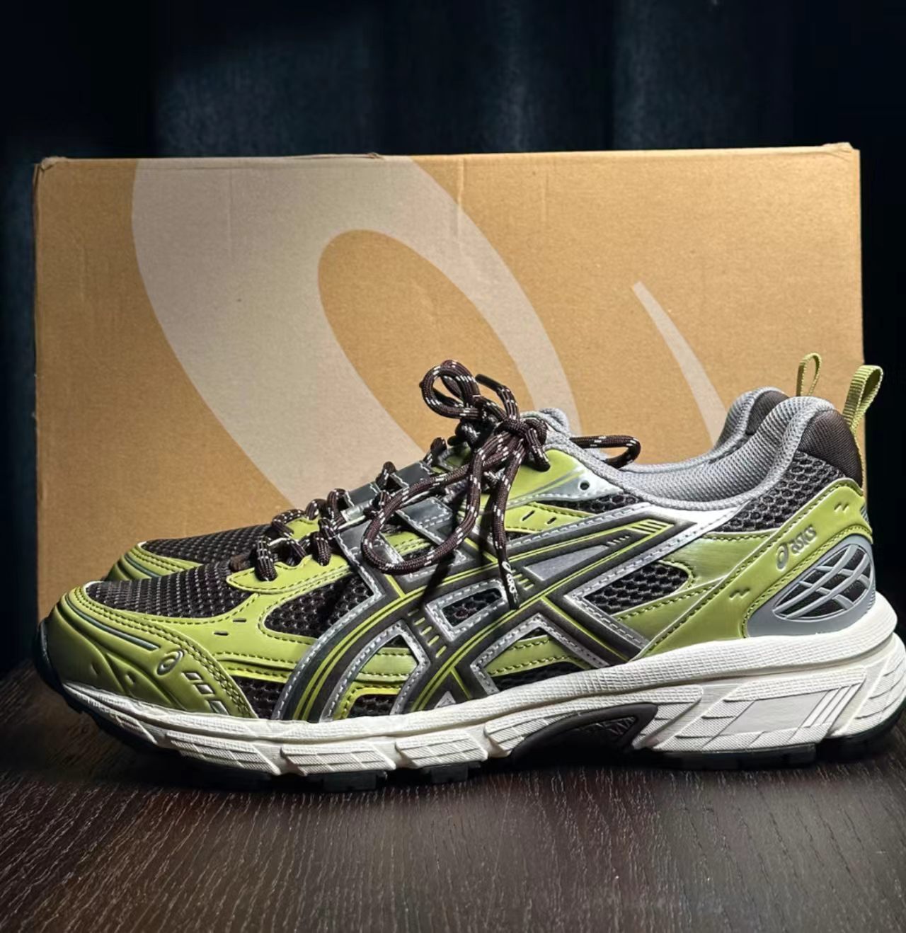 ASICS Gel-Venture Green Brown Cream Grey
