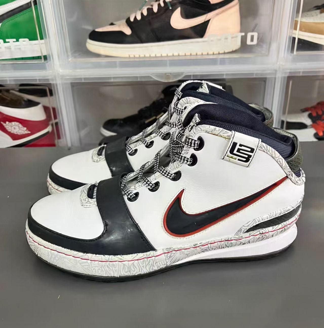 Nike Zoom LeBron 6 