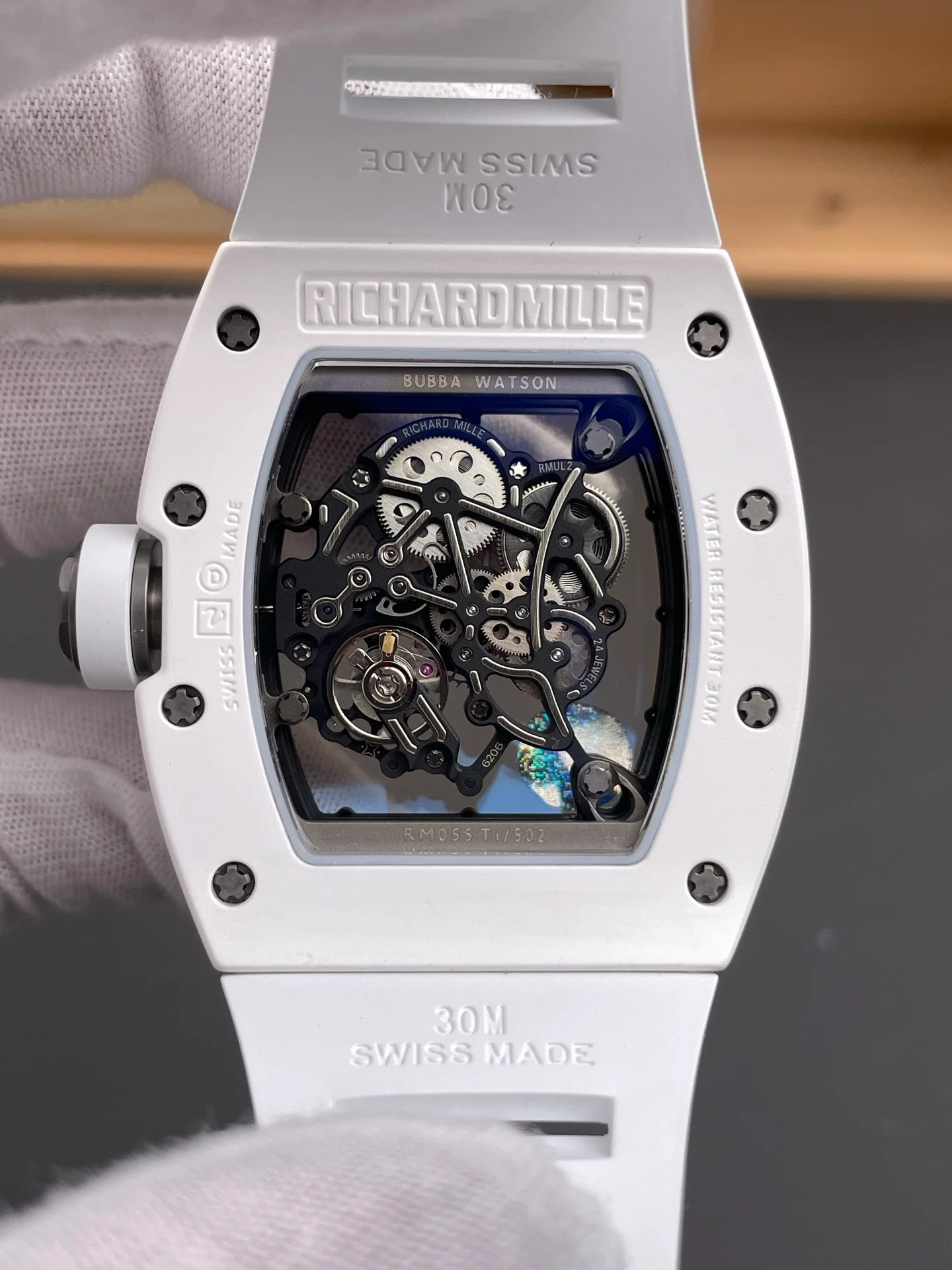 RM055 White Ceramic