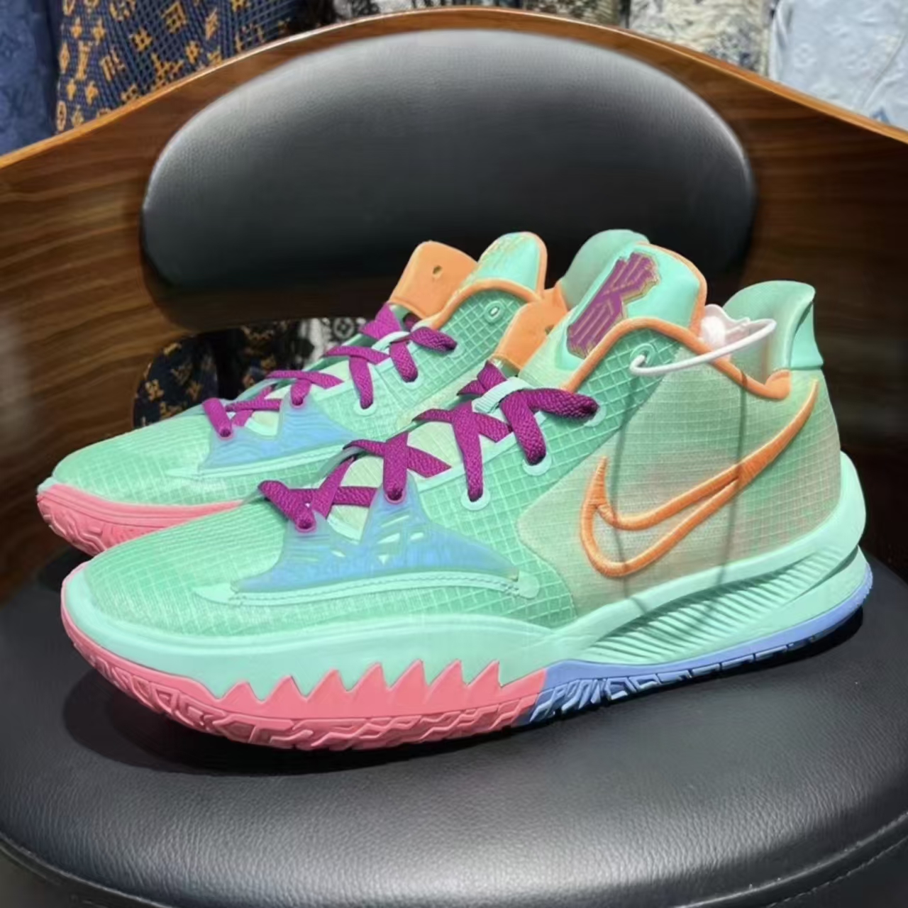 Nike Kyrie 4