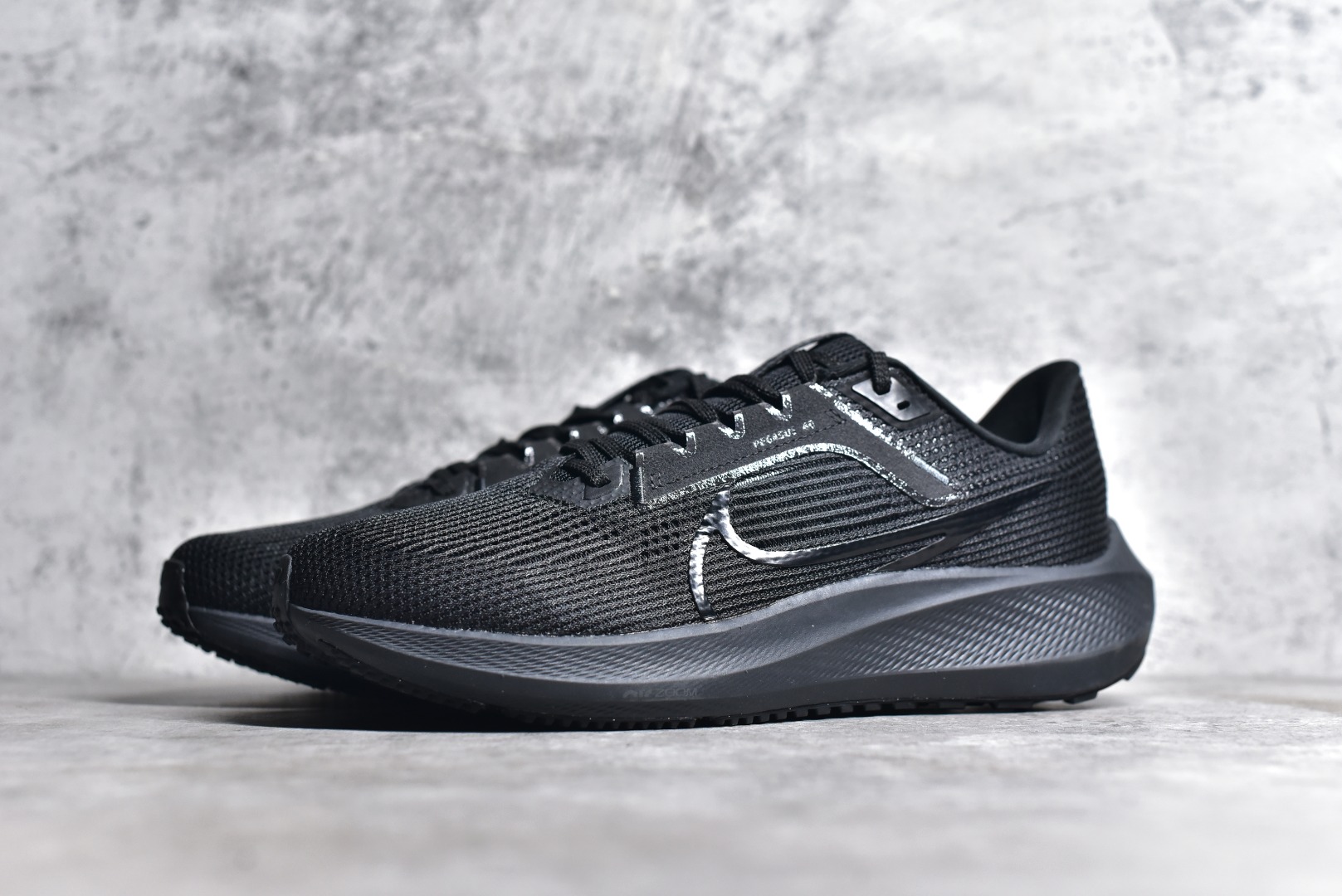 NIKE AIR ZOOM PEGASUS 40 BLACK ANTHRACITE DV3853-002