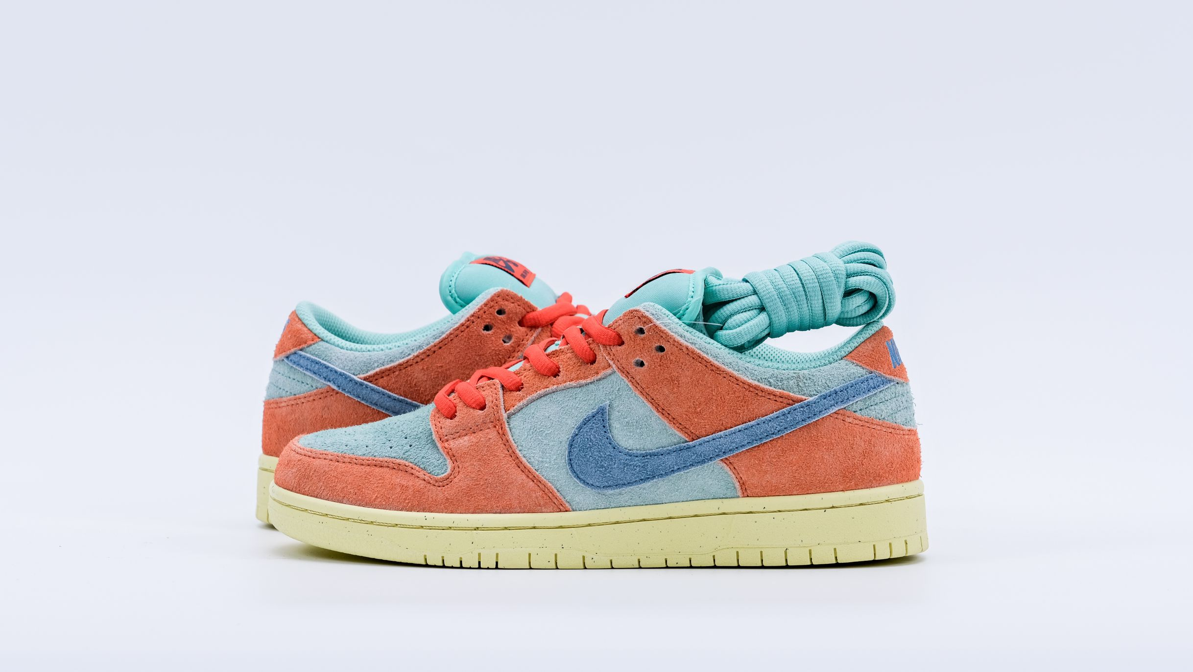 Dunk Low SB 'Orange Emerald Rise'