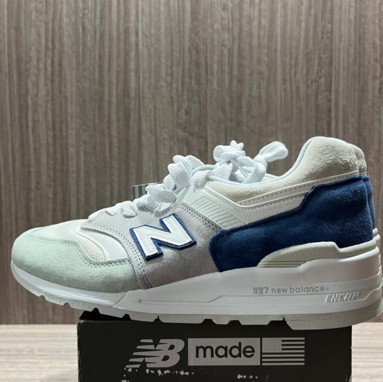New Balance  997 