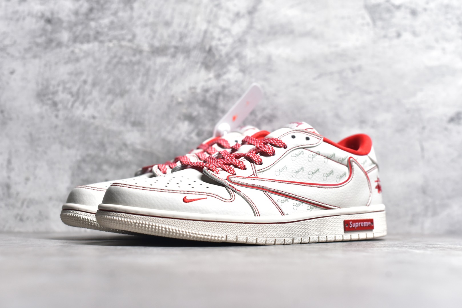TRAVIS SCOTT X FRAGMENT DESIGN X SUPREME X STUSSY X AIR JORDAN 1 LOW OG SP  SJ2068-116