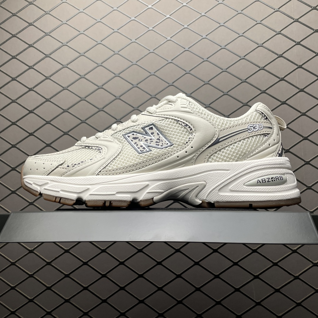 New Balance 530