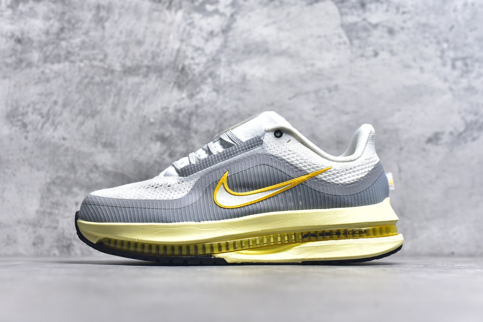 AIR ZOOM PEGASUS PREMIUM HQ2592-010