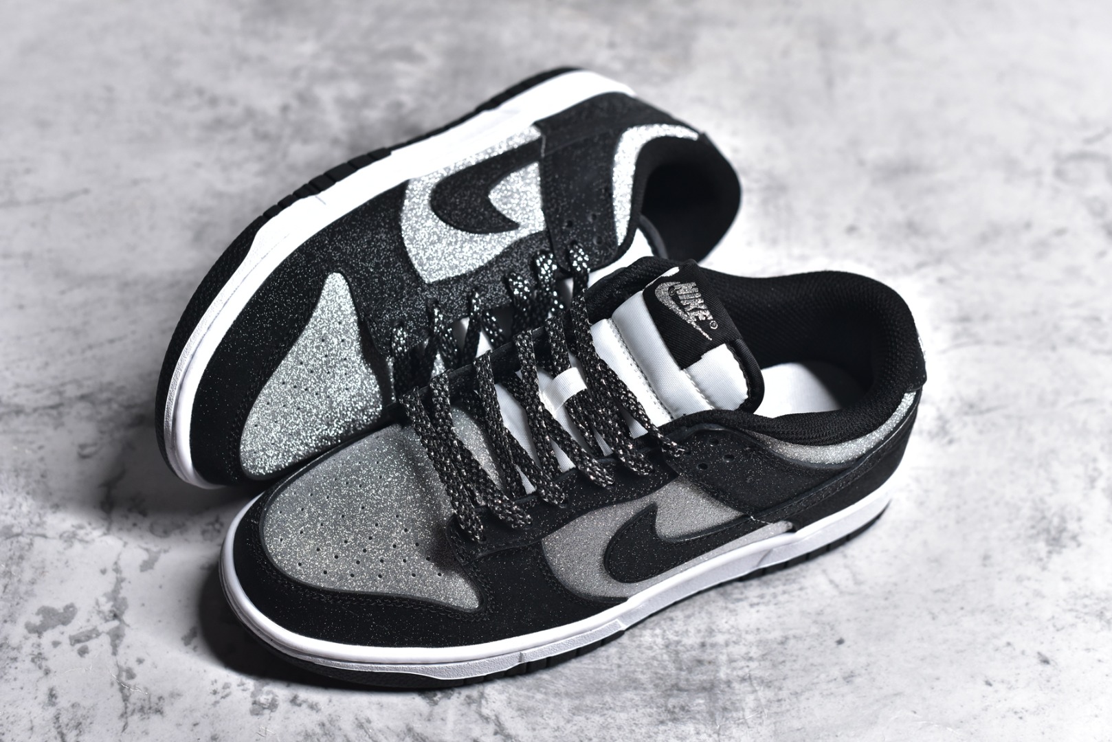 SB DUNK LOW LW1818-101