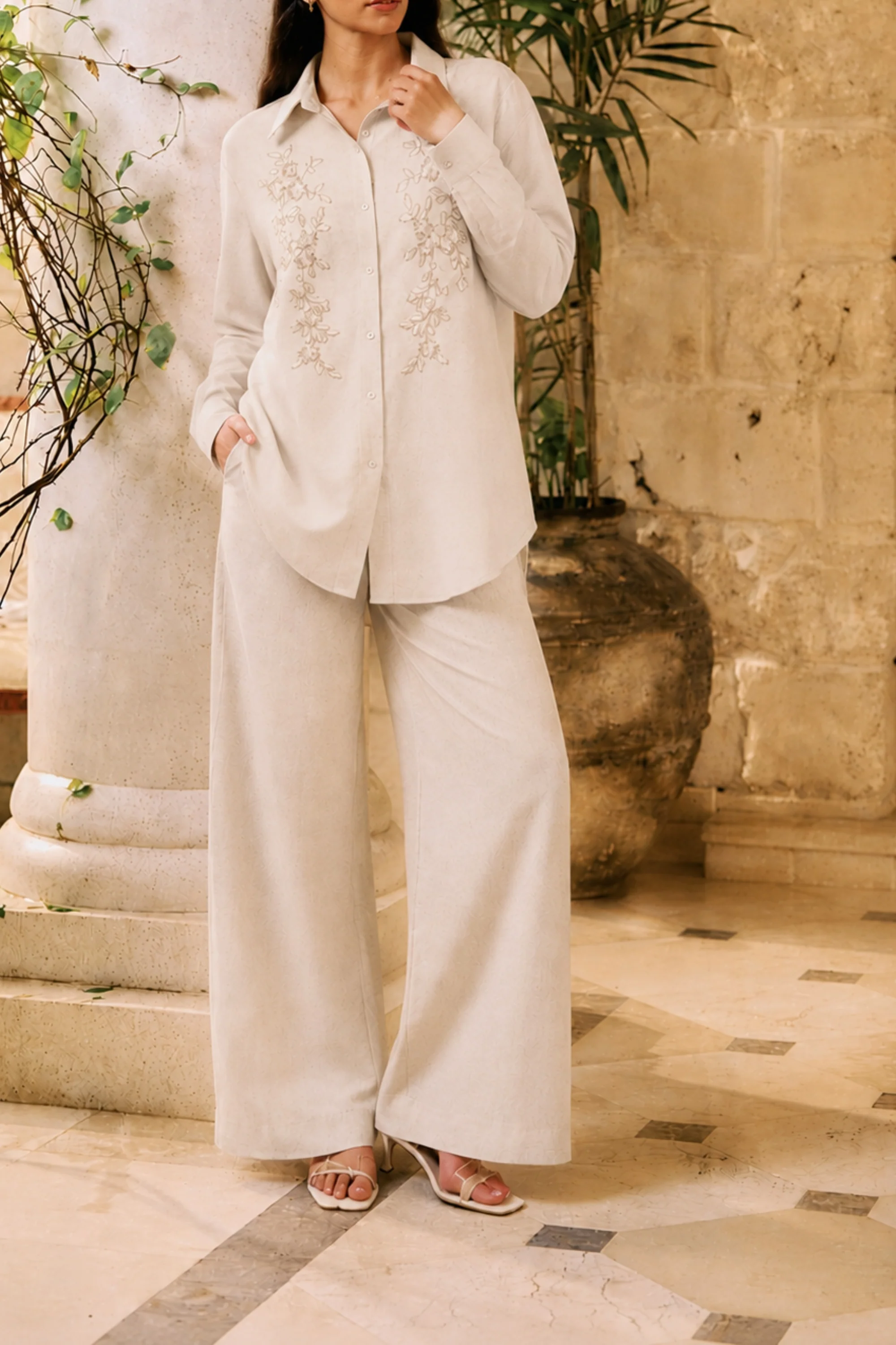 Pale Oak Embroidered Linen Co-ord set