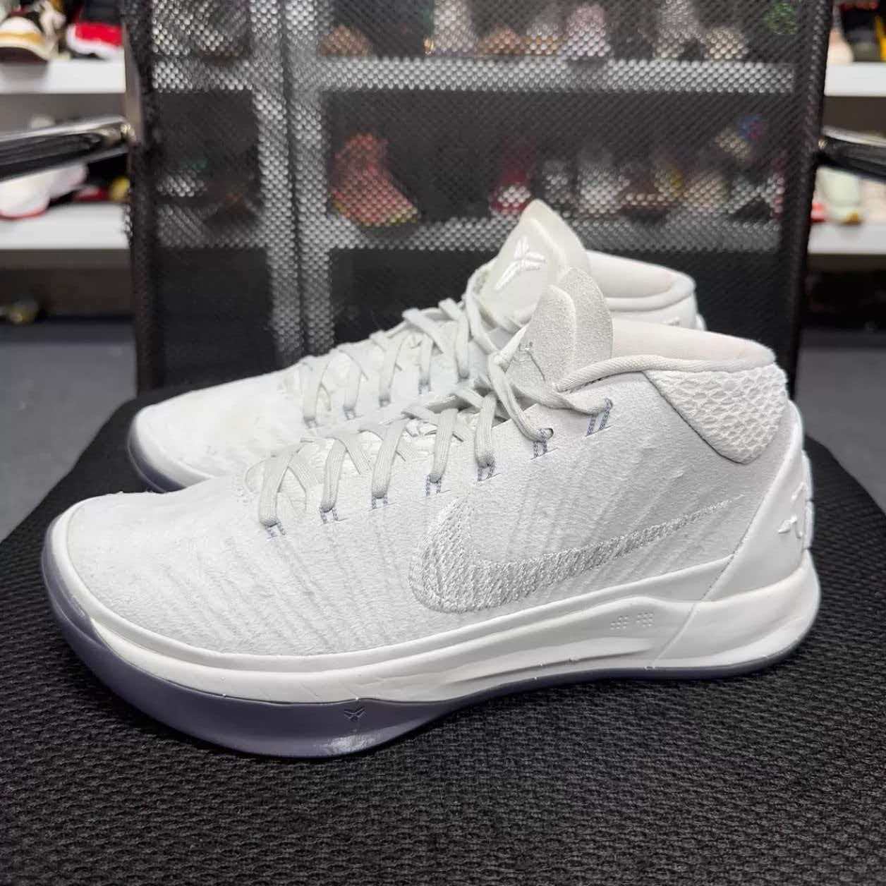Nike Kobe A.D. Mid 
