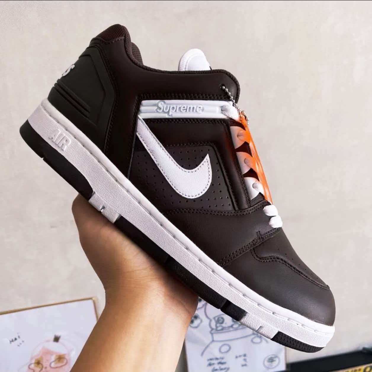 Supreme × Nike Air Force 2 Low 