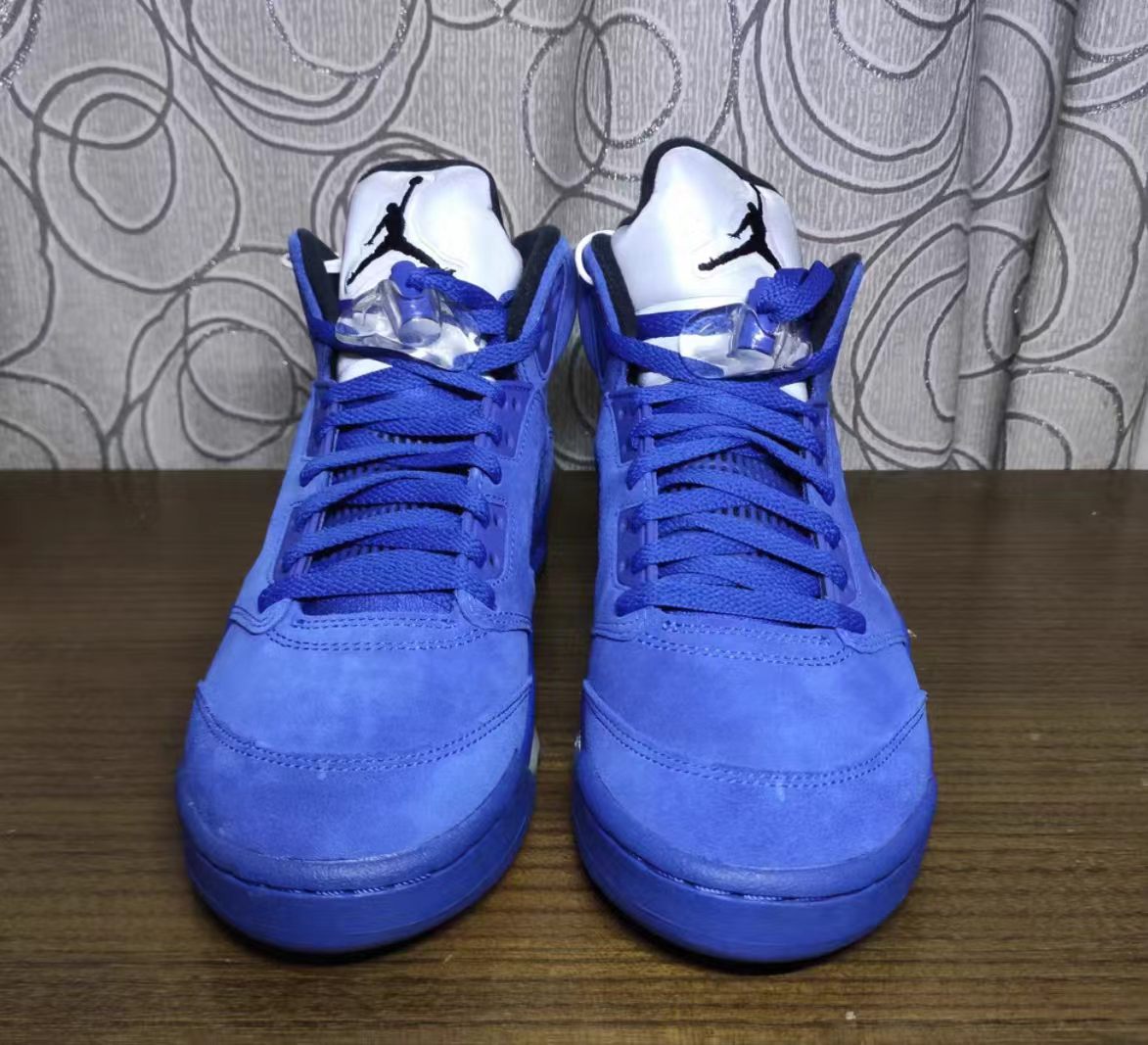 Air Jordan 5 Retro "Blue Suede"