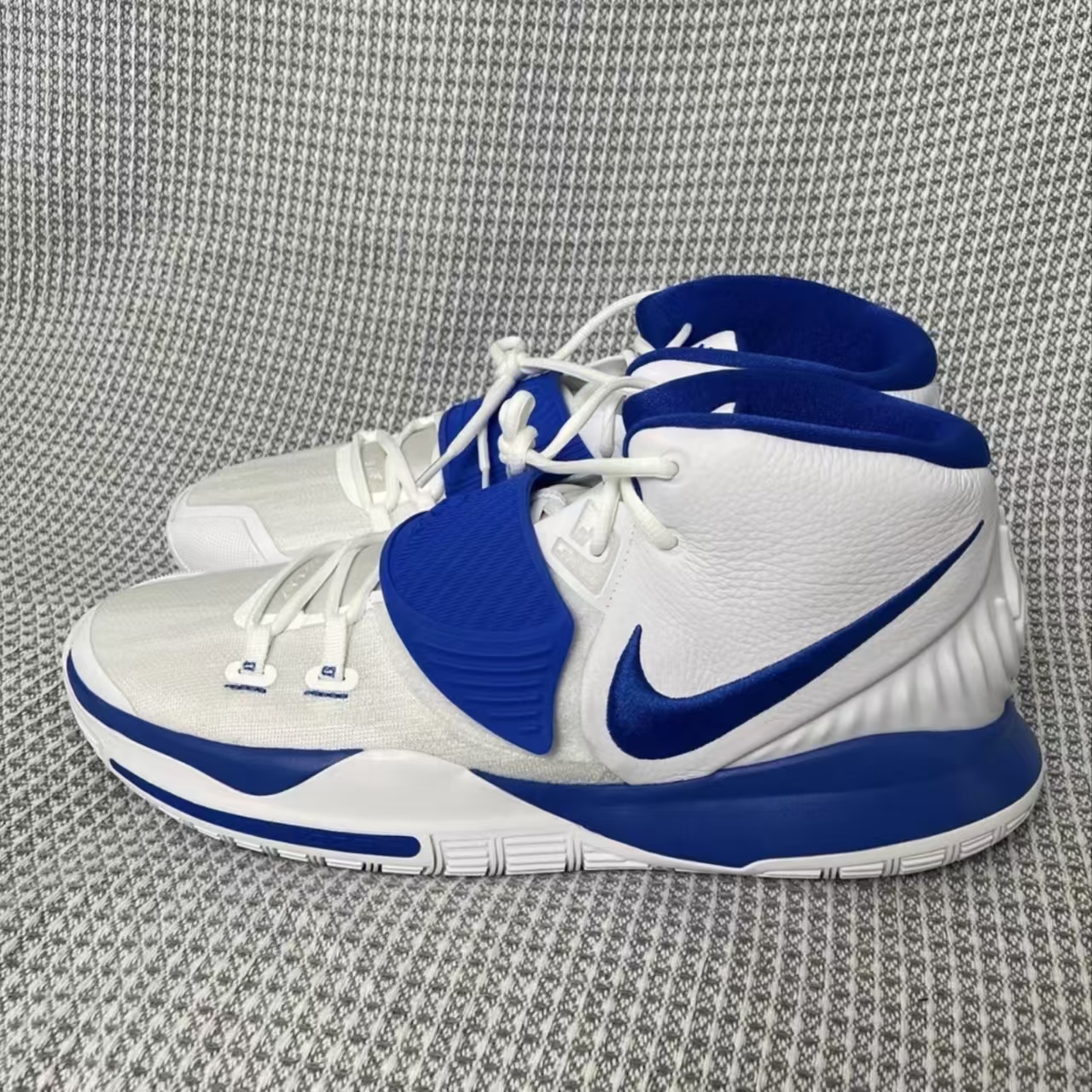 Nike Kyrie 6 