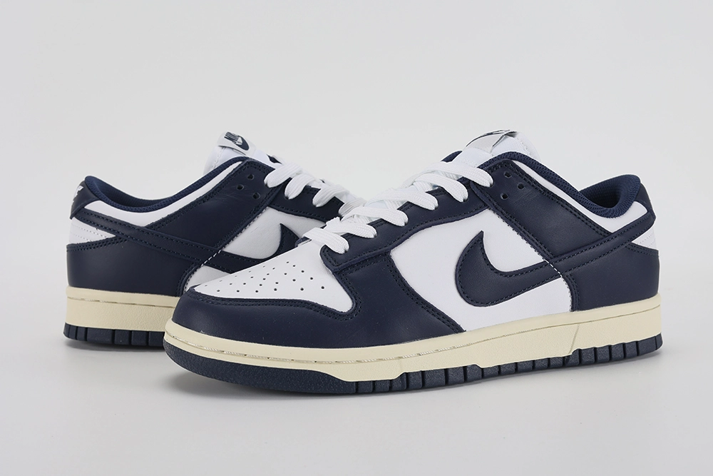 Dunk Low Vintage Navy