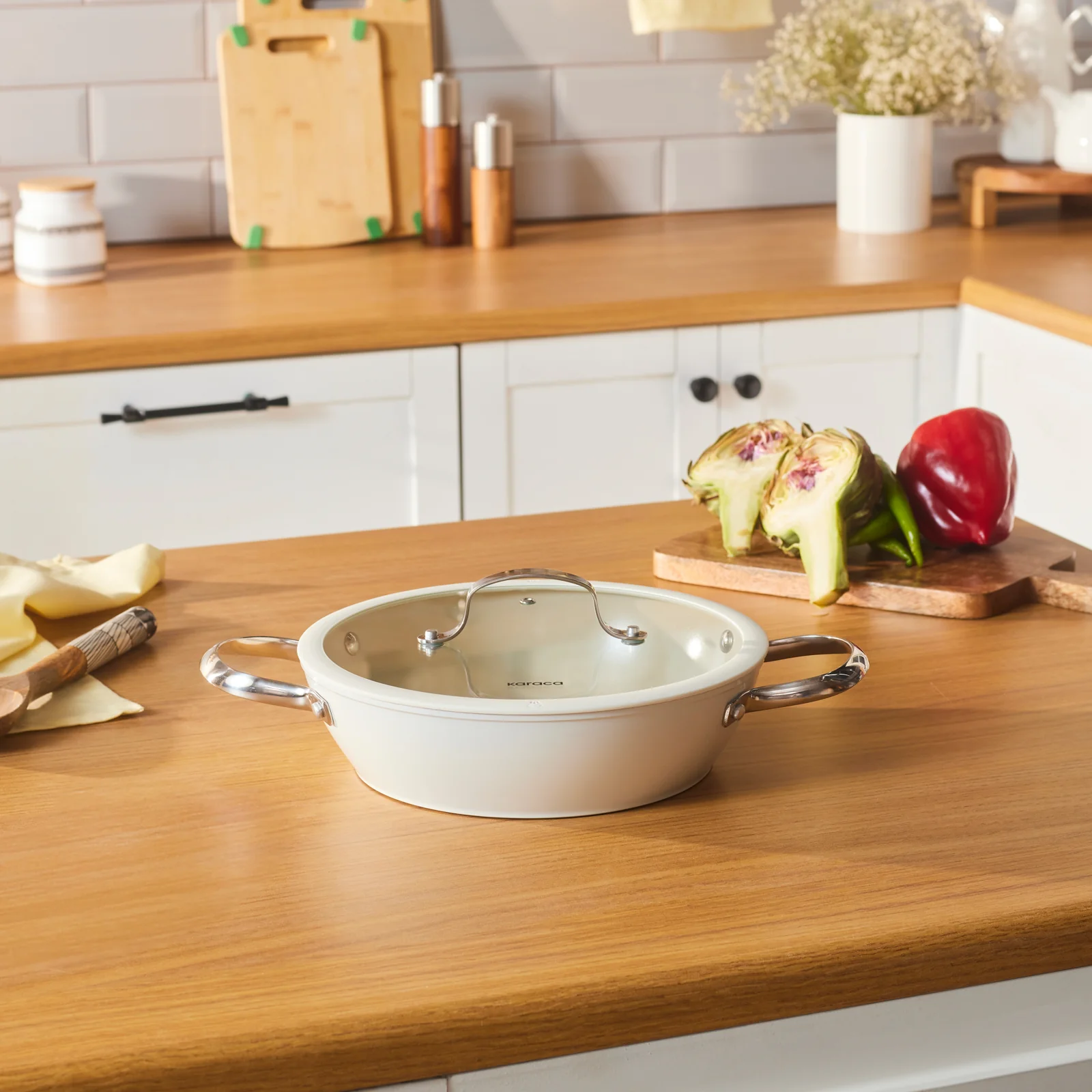 Karaca Swiss Crystal Almond Cream Casserole Plate 26 cm