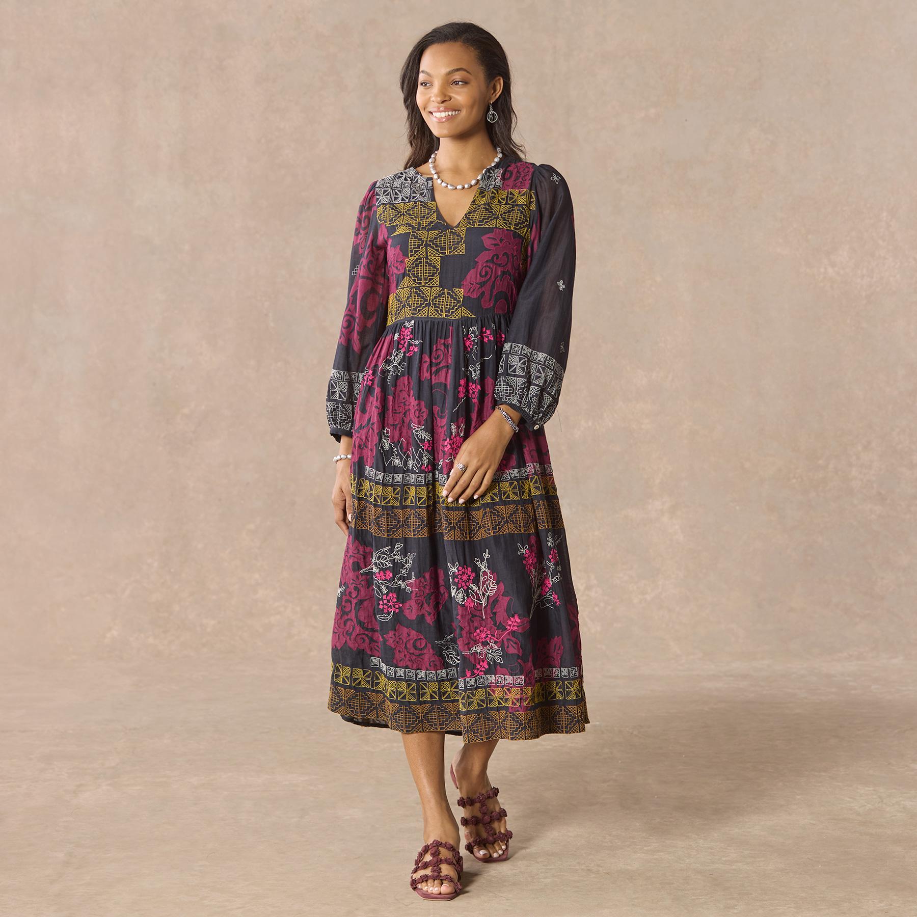 Flores De Colca Dress, Petite