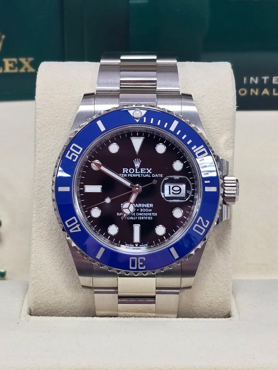 [2026 Mirror Grade]Rolex White Gold Submariner Date Watch - The Blueberry - Blue Bezel - Black Dial (Ref # 126619LB)