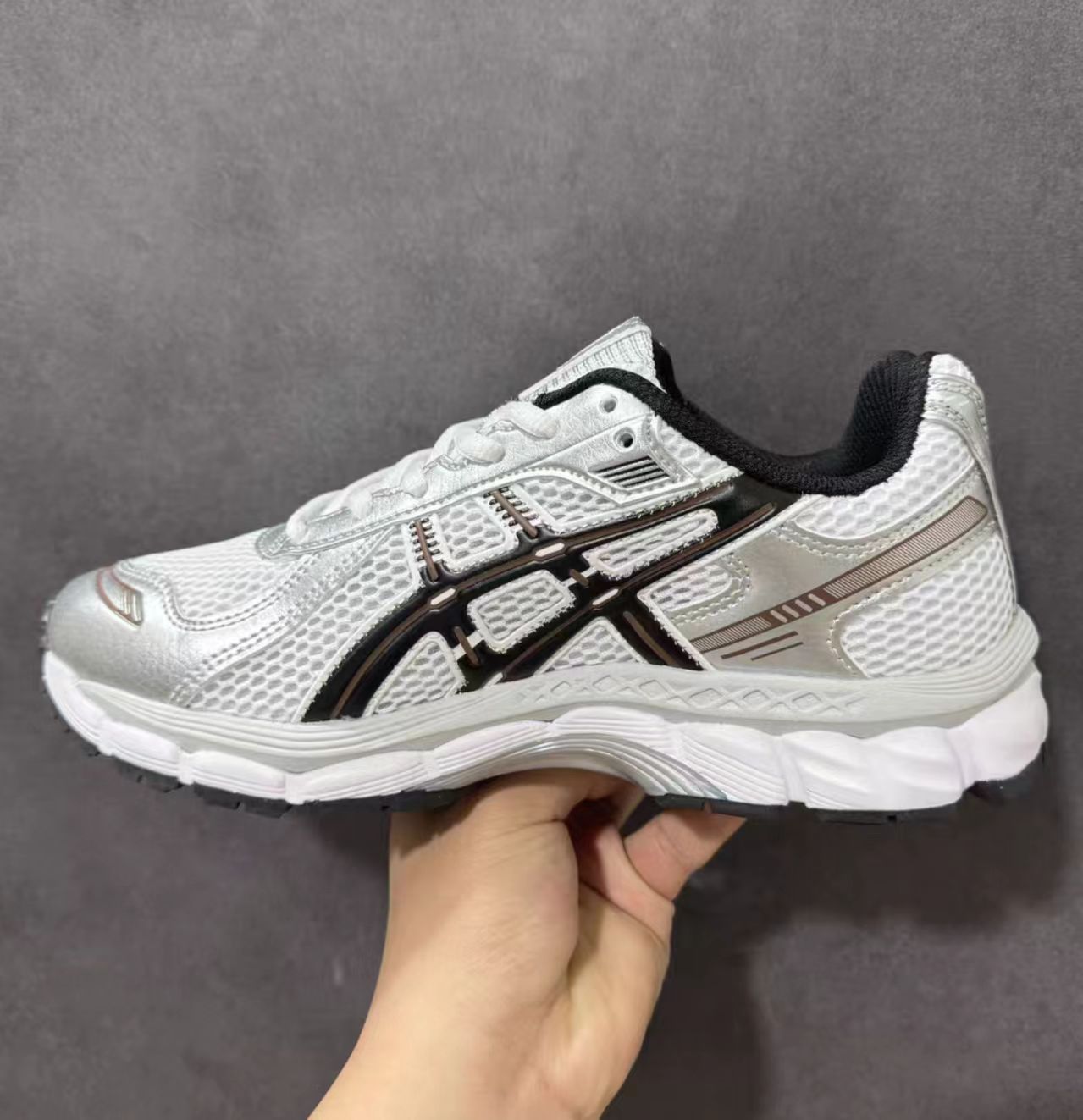 ASICS Gel-Kayano 20 White Silver Brown Black