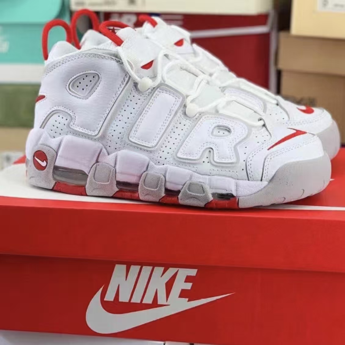 Nike Air More Uptempo White Red