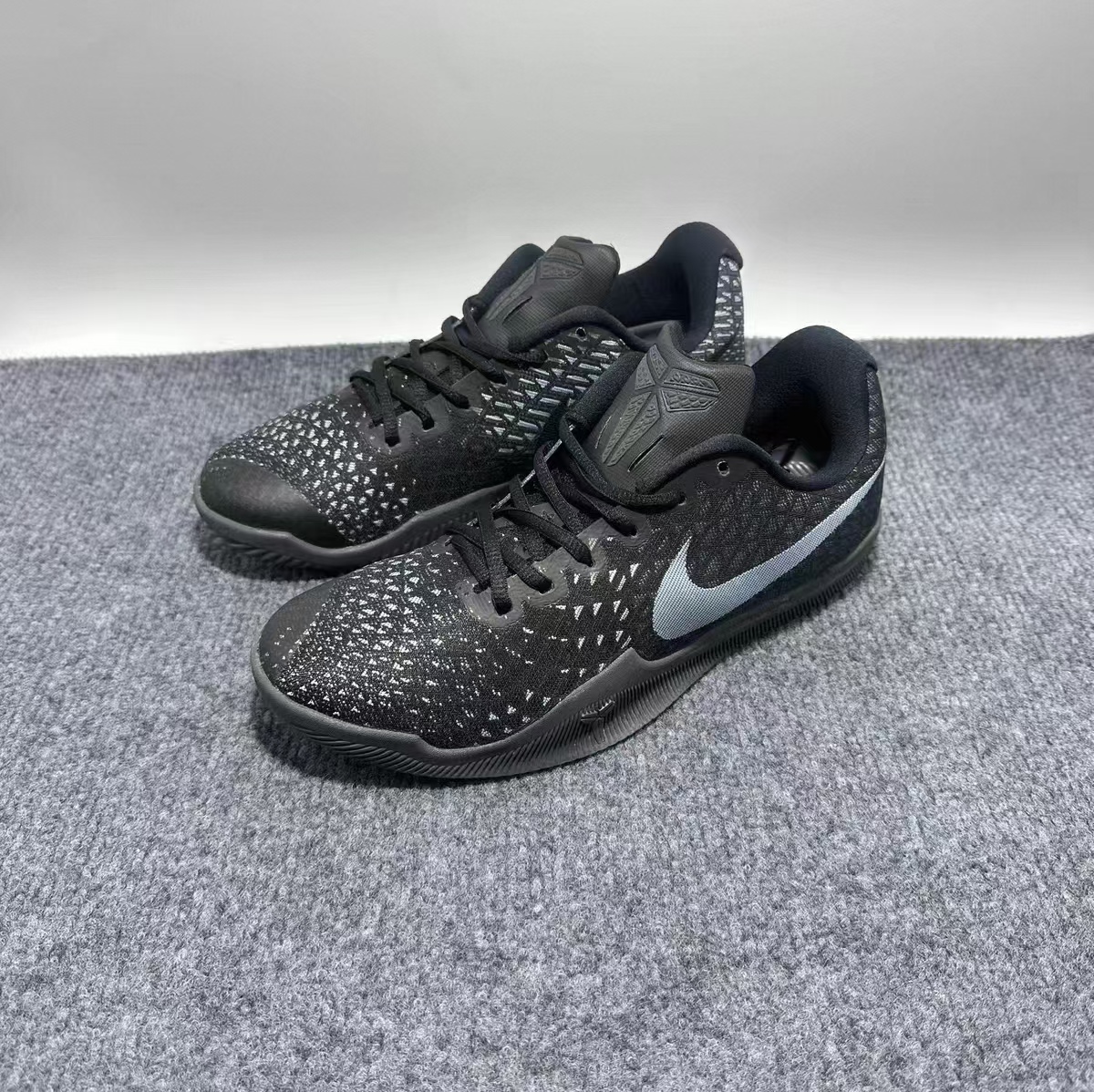 Nike Kobe Mamba Instinct EP
