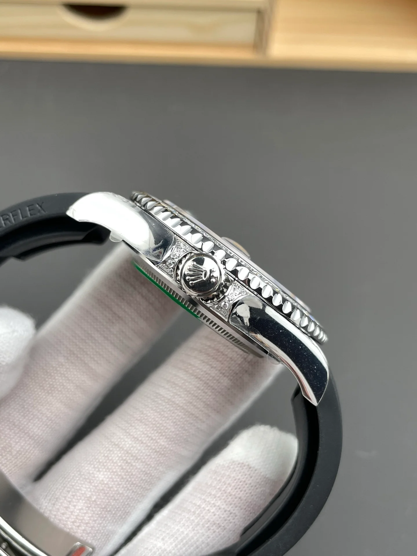 Full Diamond Bezel White Gold Yacht-Master