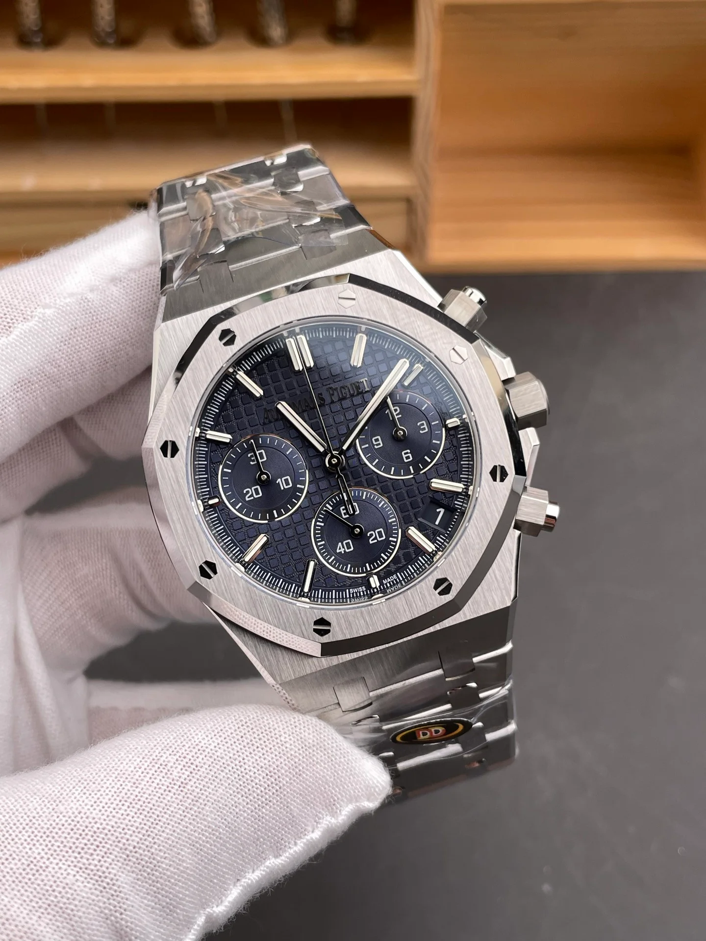 Royal Oak 26240 Blue Dial