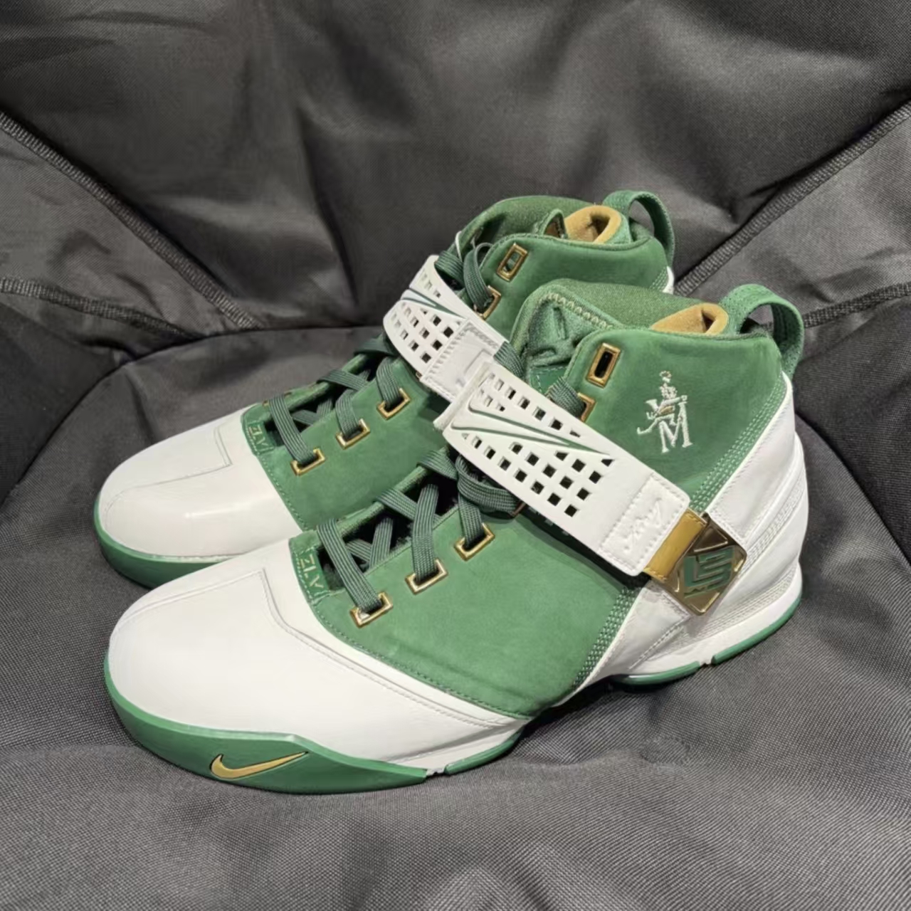 Nike Zoom LeBron 5 