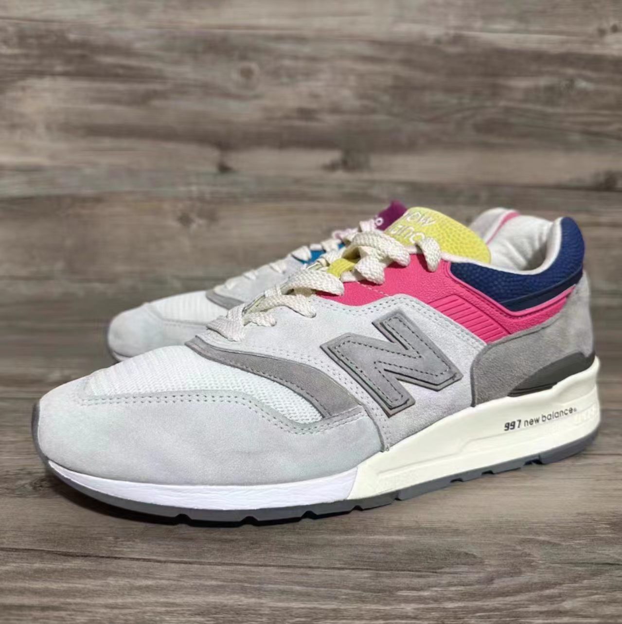 New Balance 997 