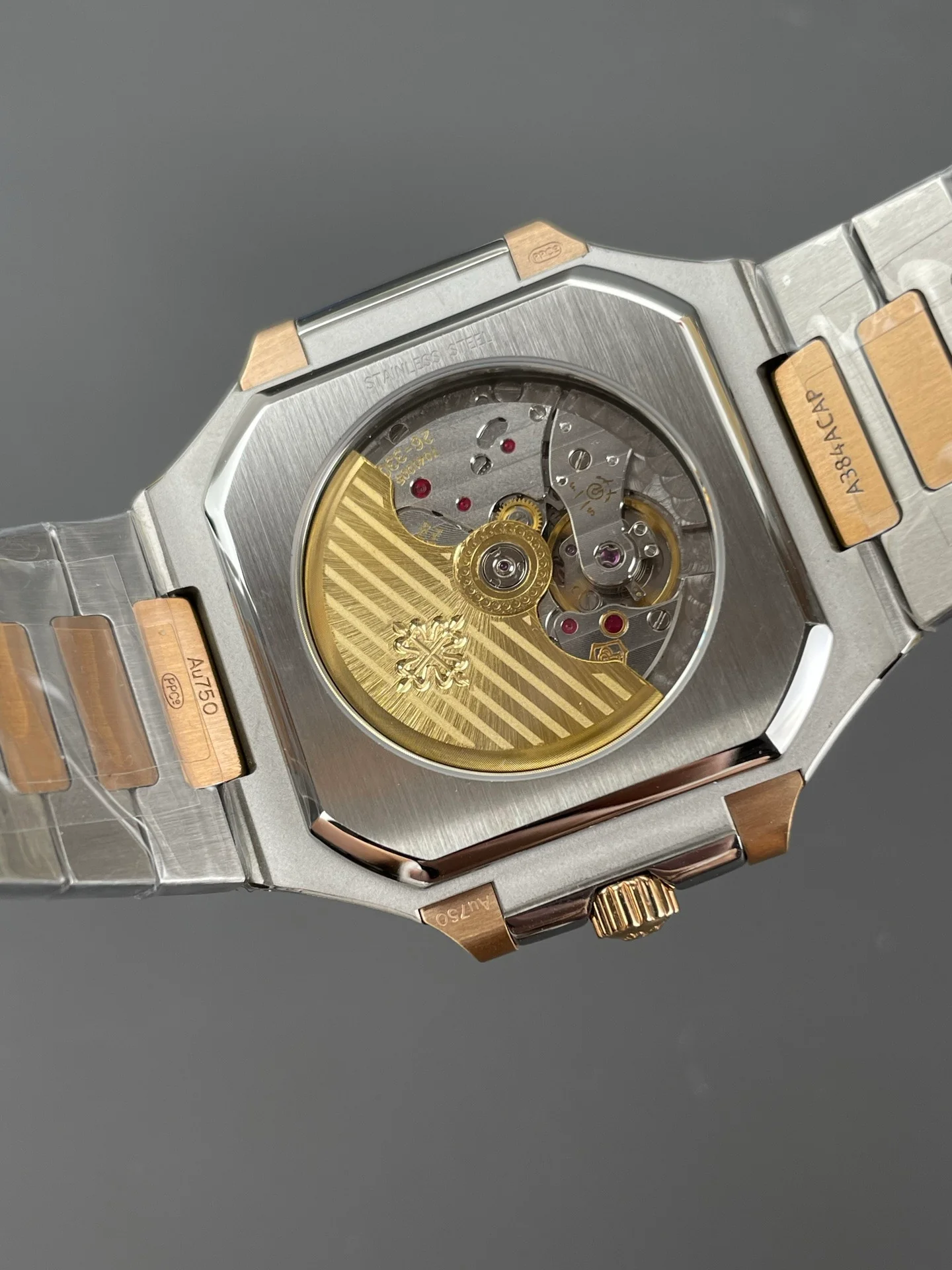 New Cubitus 5821 Rose Gold (Small TV)