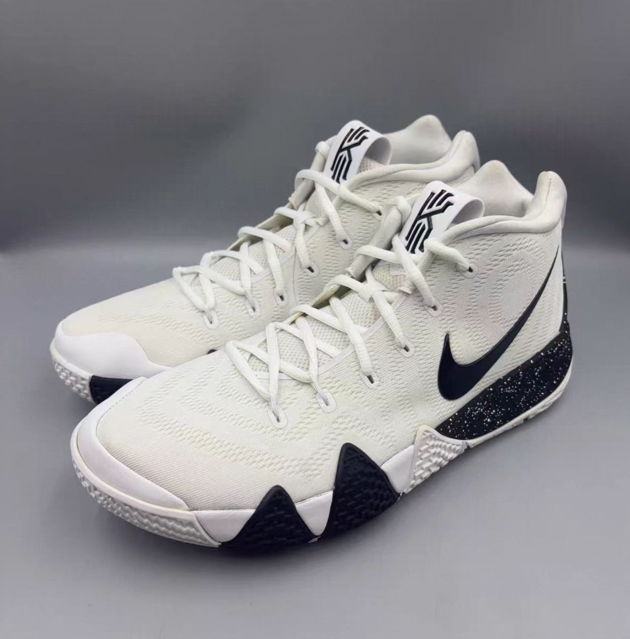 Nike Kyrie 4 