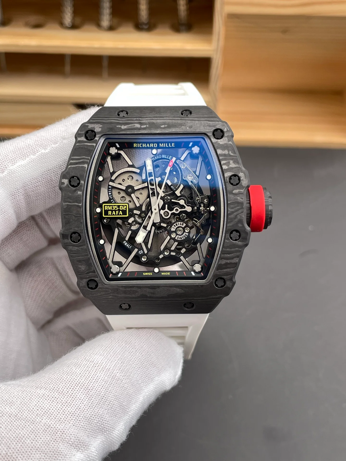 RM35-02 Carbon Fiber Red Bezel
