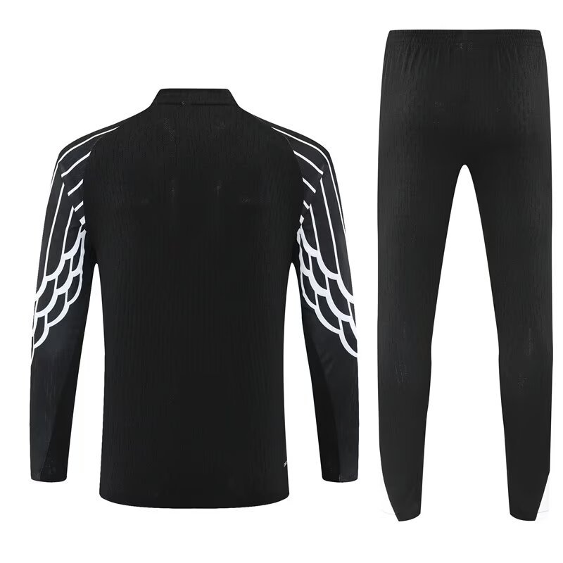 PSG Authentic Training Kit (Sweatshirt+Pants) Black 2025/26 - Player Version