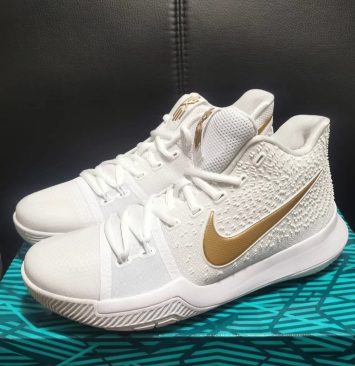 Nike Kyrie 3 Finals
