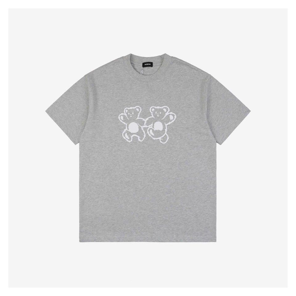 We11done Double-Sided Holding Bear Graphic T-Shirt (Black/Grey)