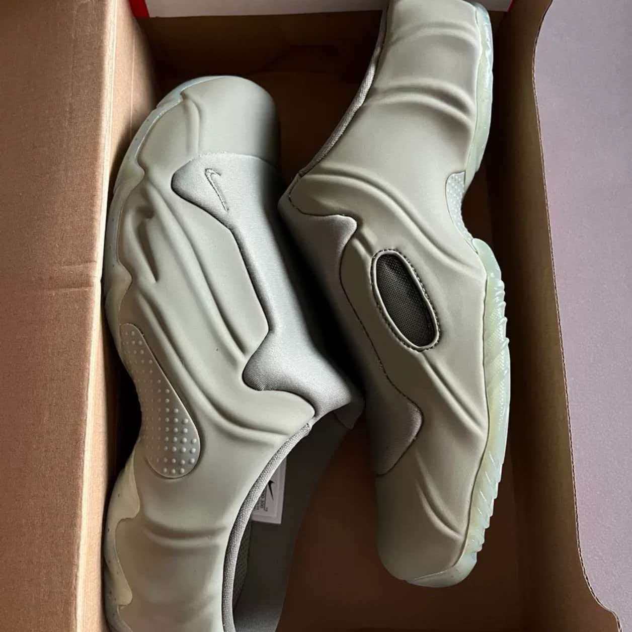 Nike Clogposite 