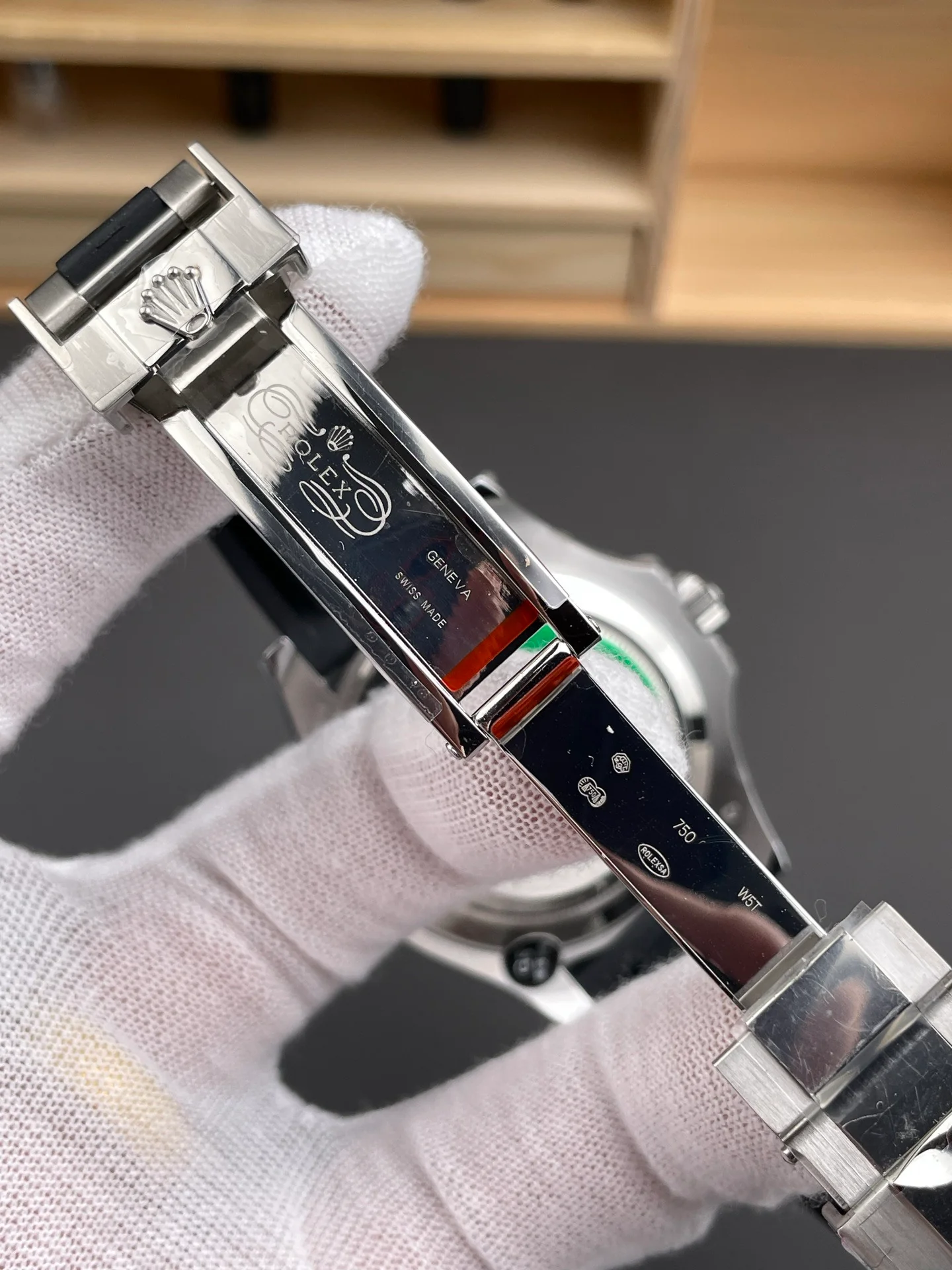 Full Diamond Bezel White Gold Yacht-Master