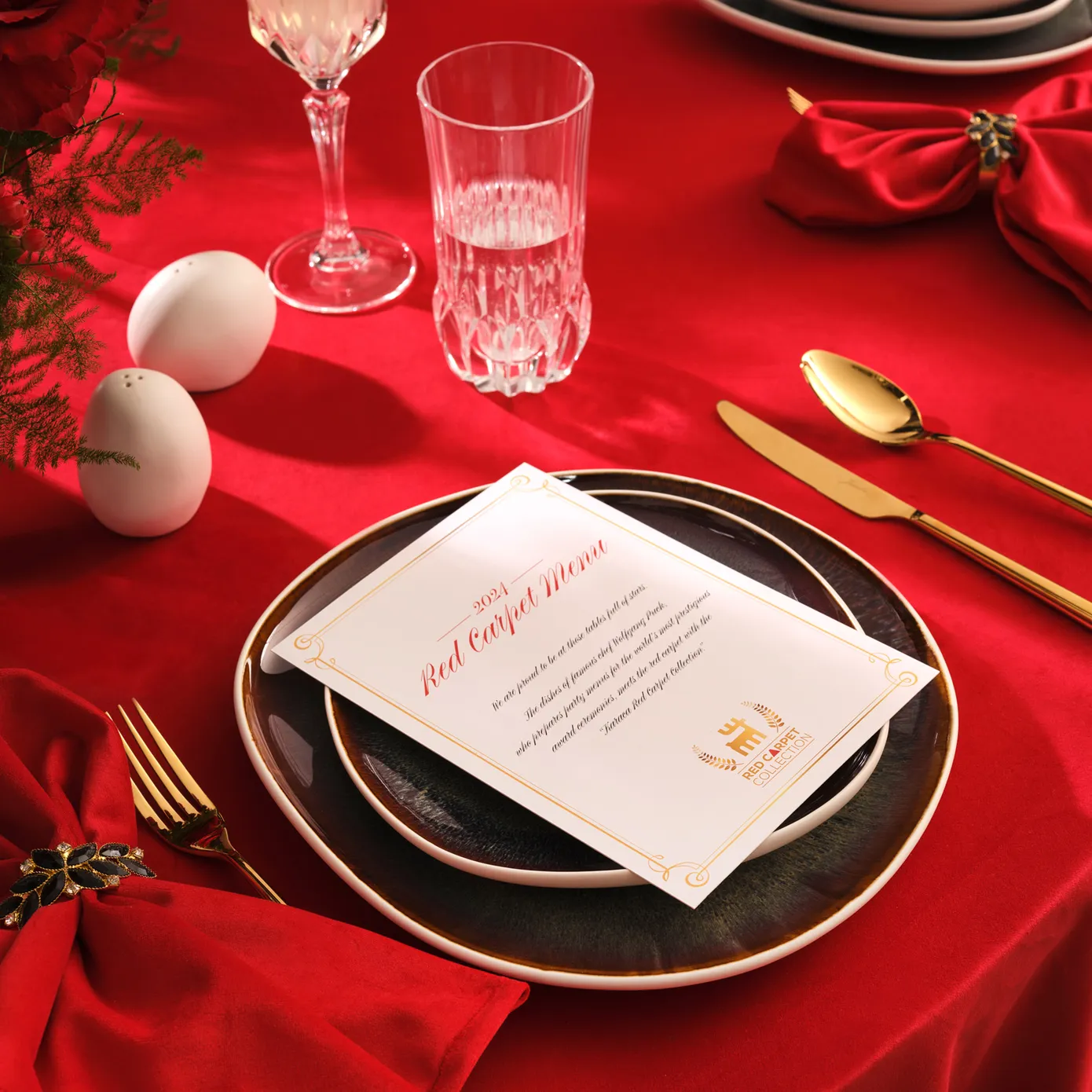 Karaca Red Carpet Collection Service de table Streamline New Galactic Stoneware pour 12 personnes, 59 pièces, blanc