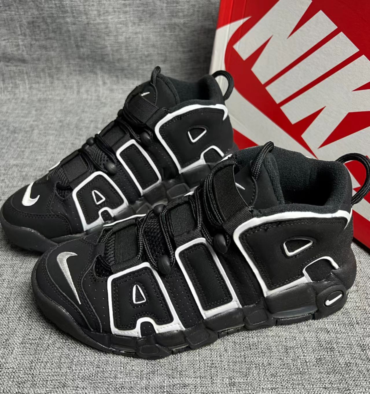 Nike Air More Uptempo 