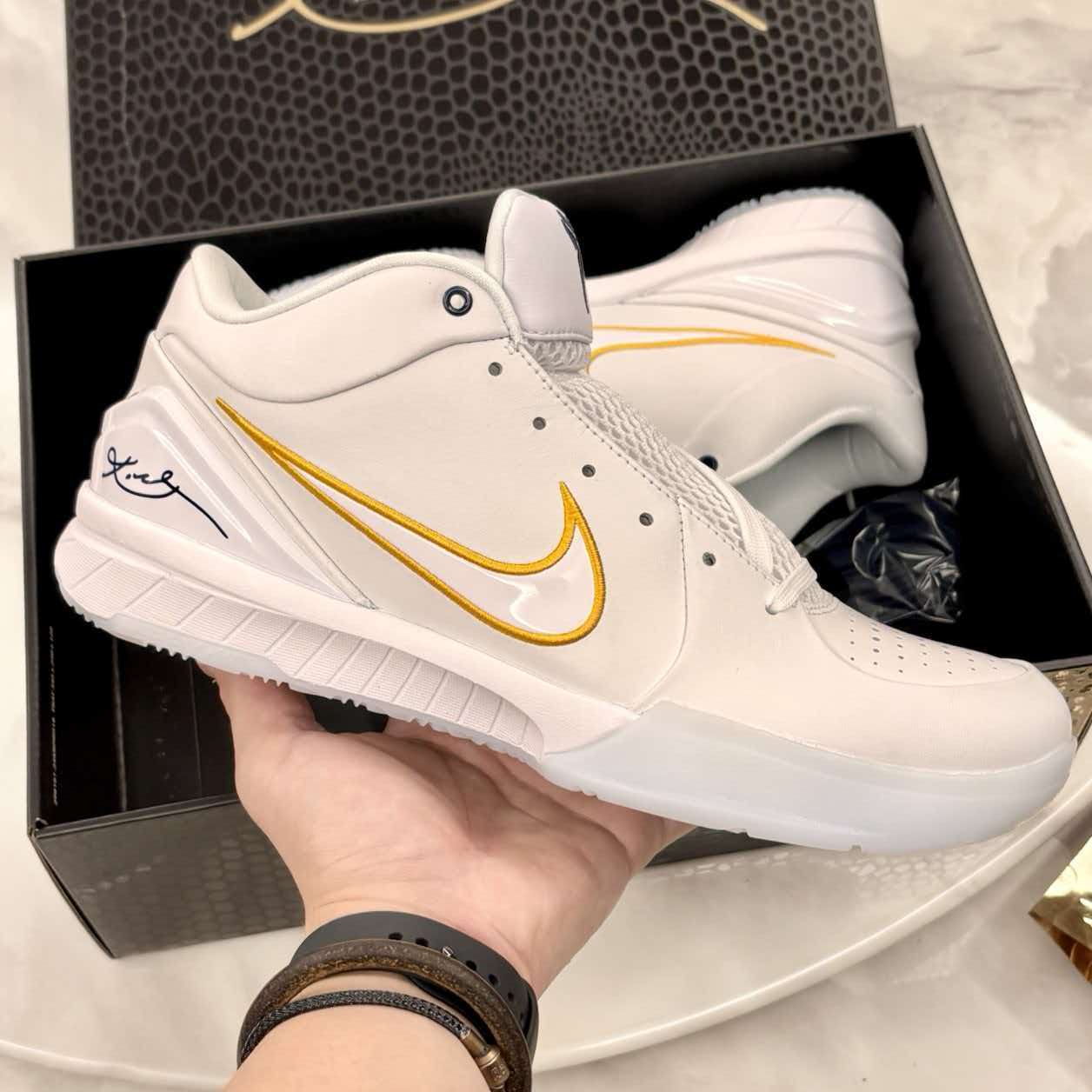Nike Zoom Kobe 4 Protro「Draft Day」Pack