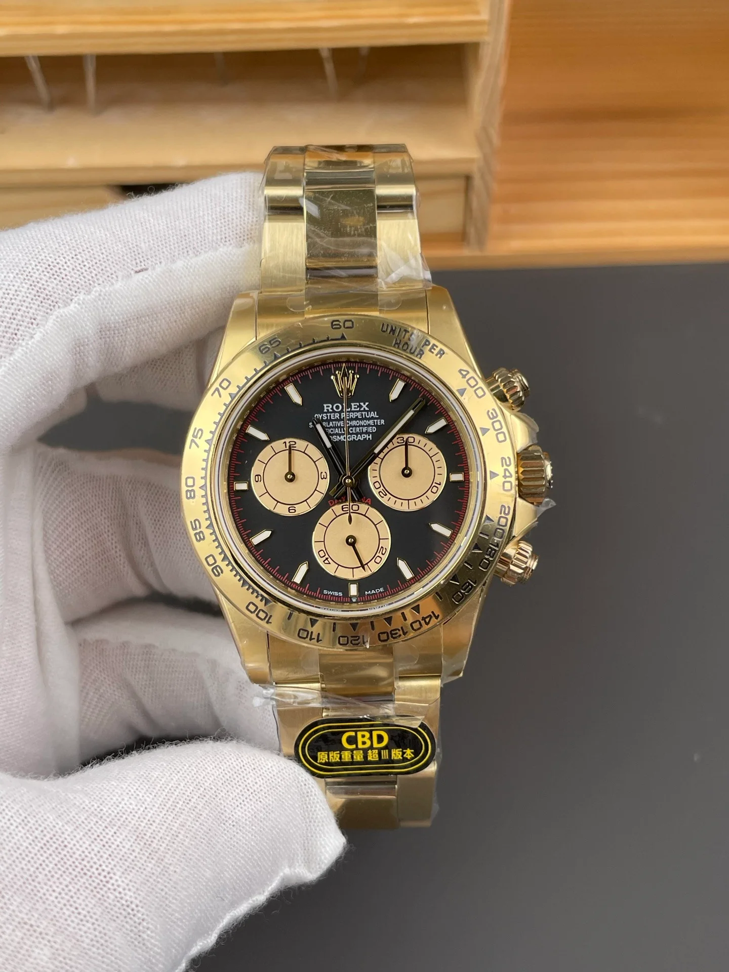 Full Gold Daytona Small Monster