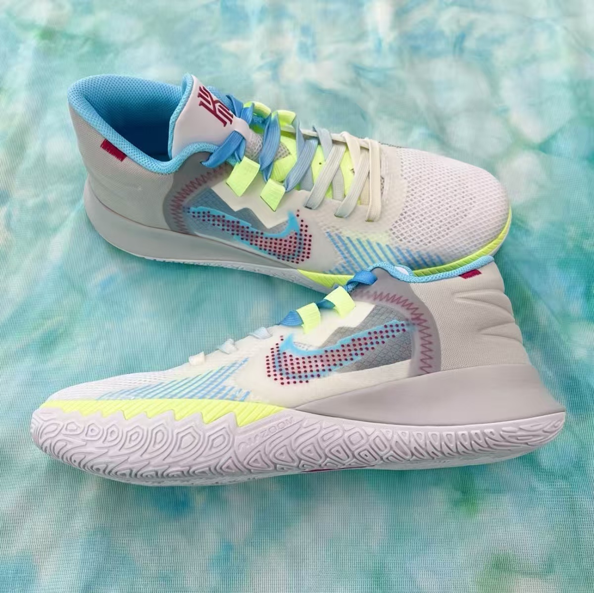 Nike Kyrie  Flytrap V