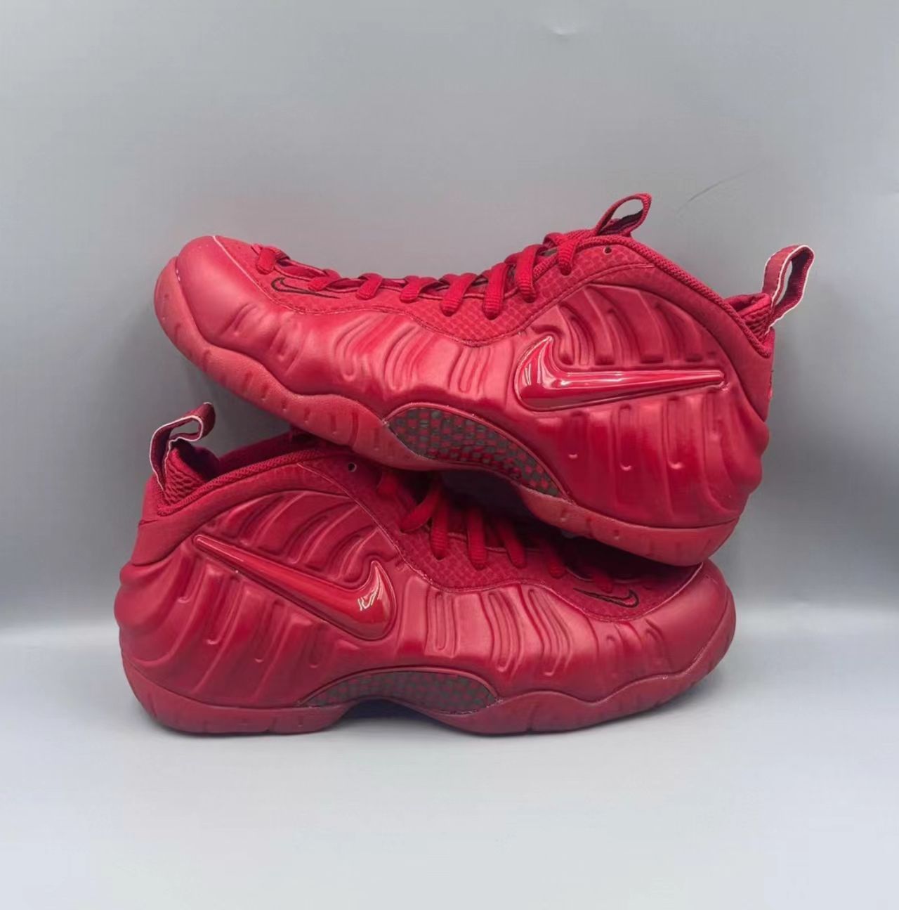 Nike Air Foamposite One "Red October"