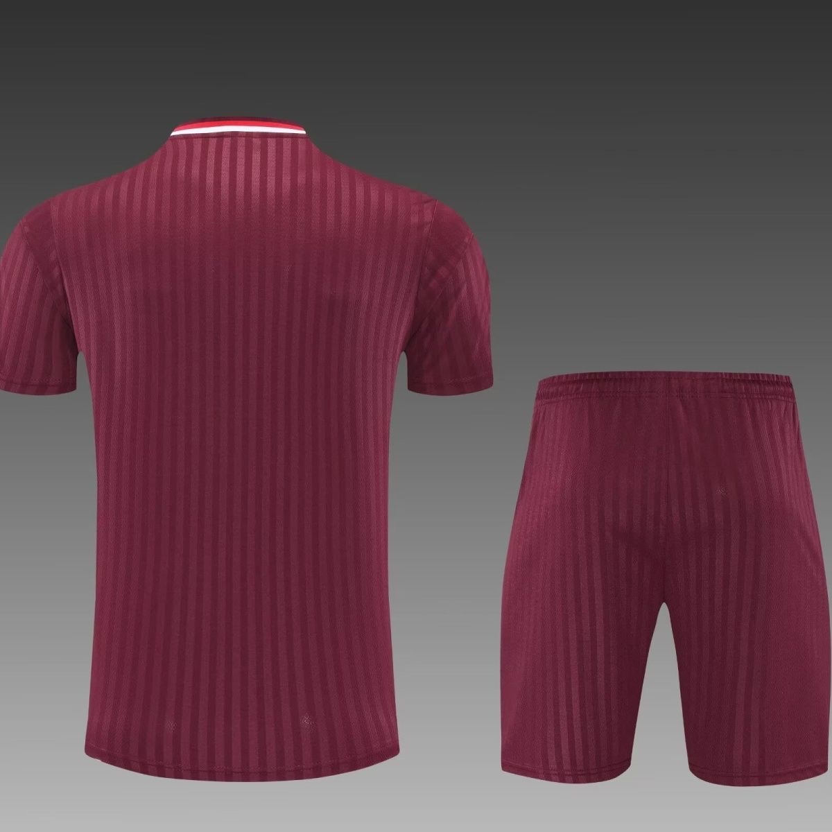 Bayern Munich Training Jersey Kit Red 2025/26