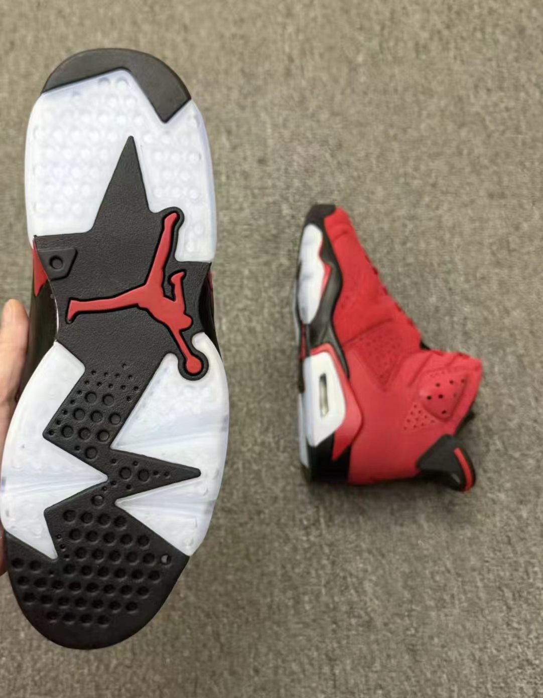 Air Jordan 6 Retro "Toro Bravo"