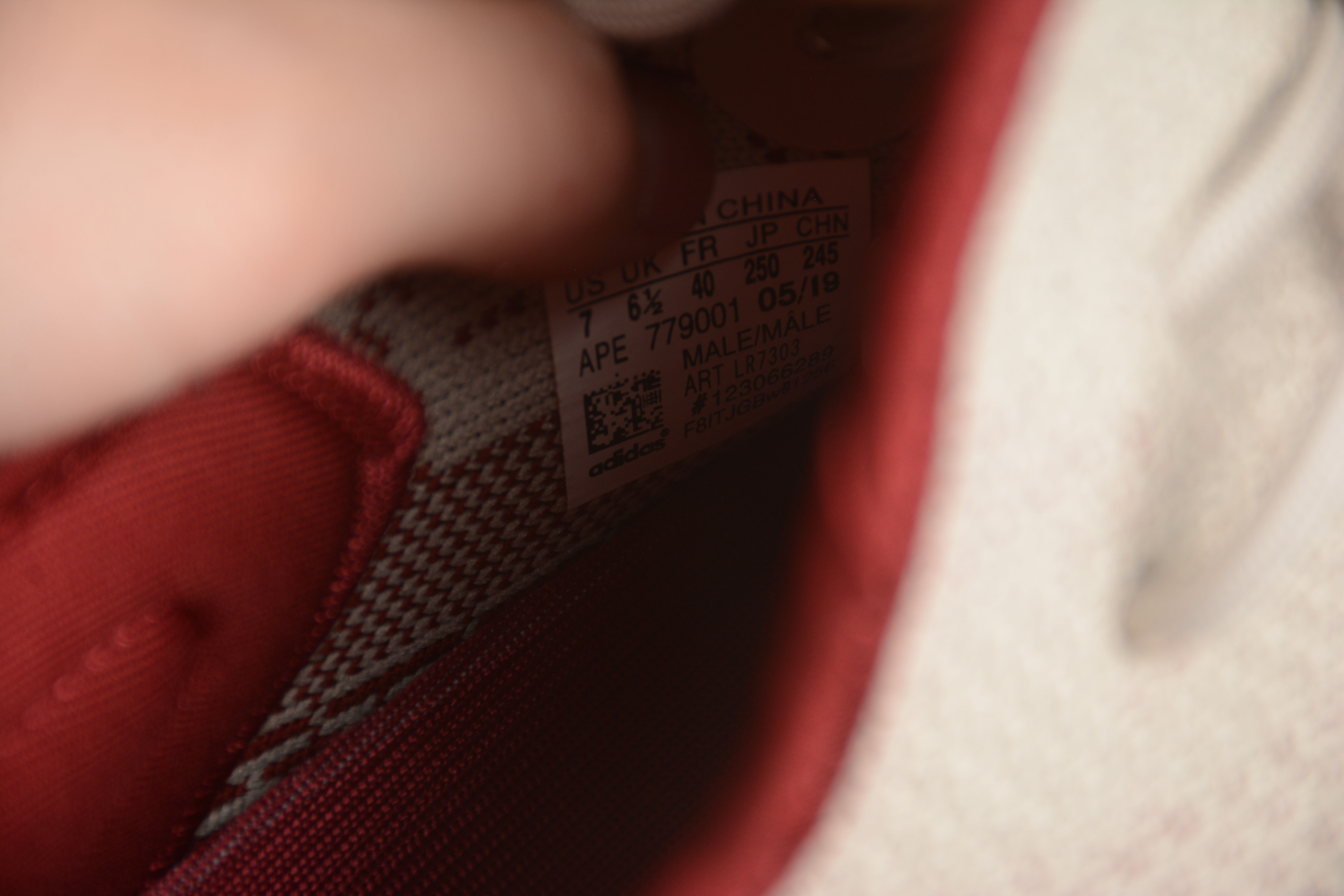 Yeezy Boost 350 V2 Coca Cola