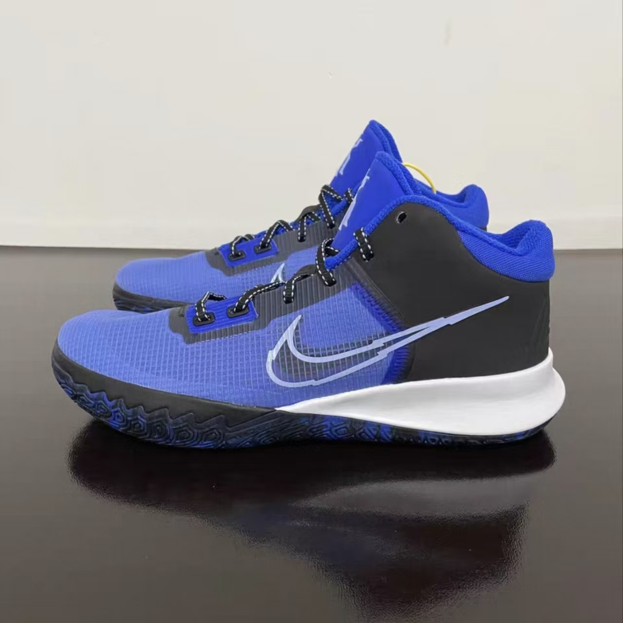 Nike Kyrie Flytrap 4