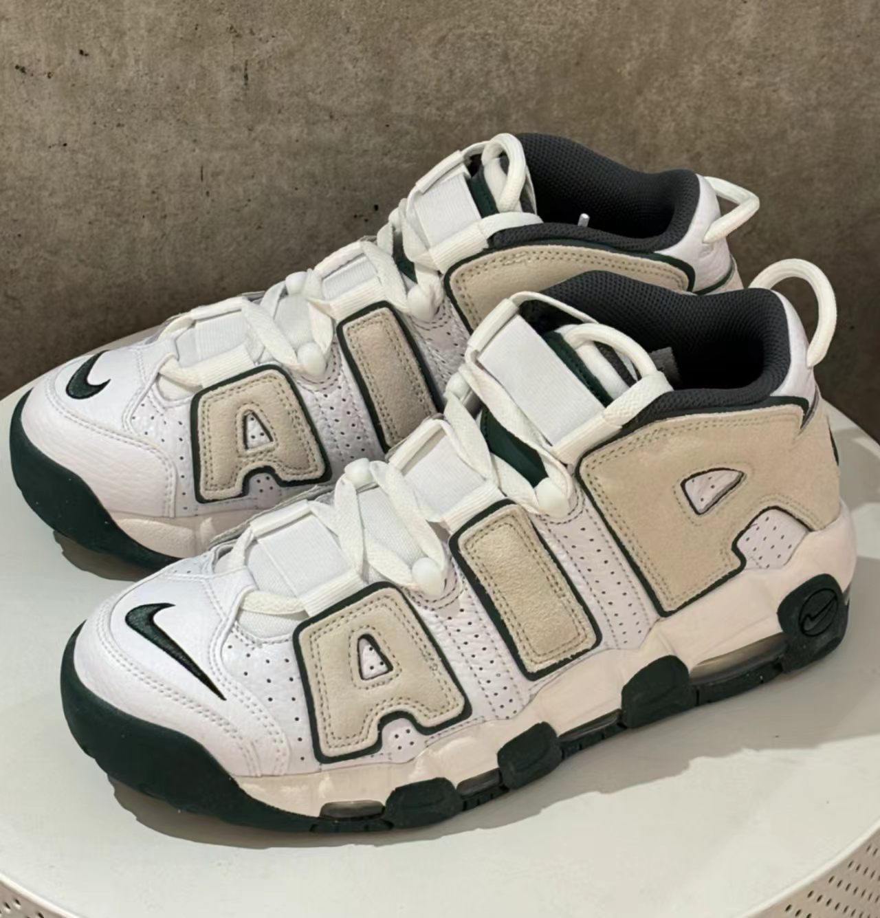 Nike Air More Uptempo 